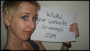 Snarklesta 300x171 Girls posing to advertise your website or business